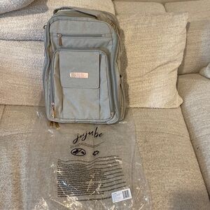 listing-status-banner